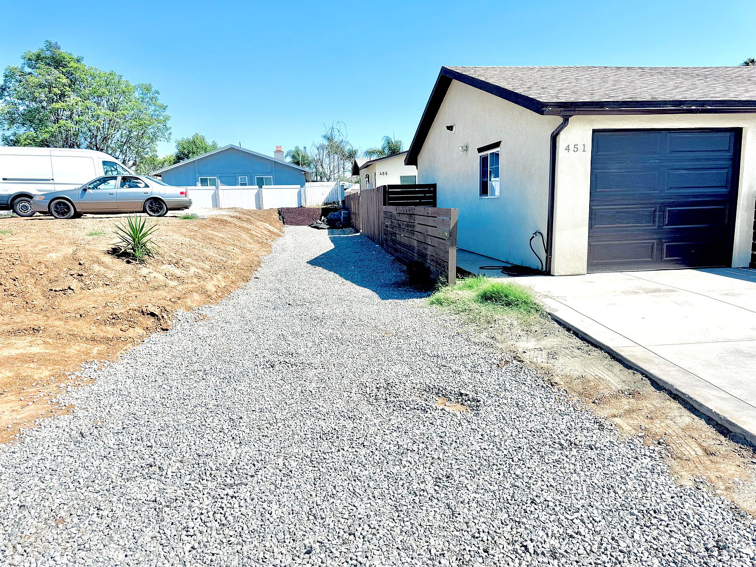 455 E Lincoln Ave photo 4