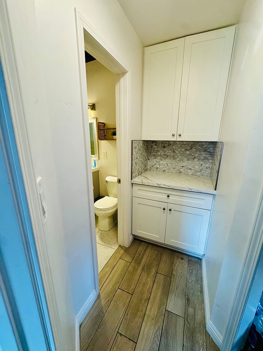 1712 Gateway Dr photo 4