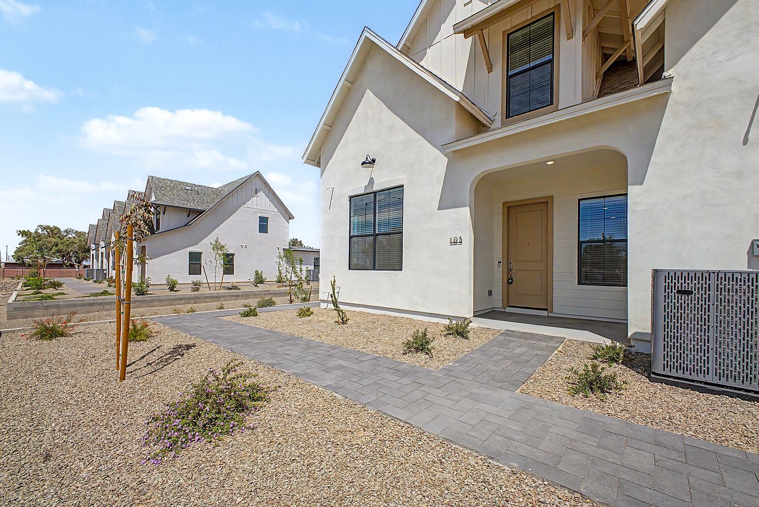 8232 E University Dr Mesa, AZ 85207 photo 3