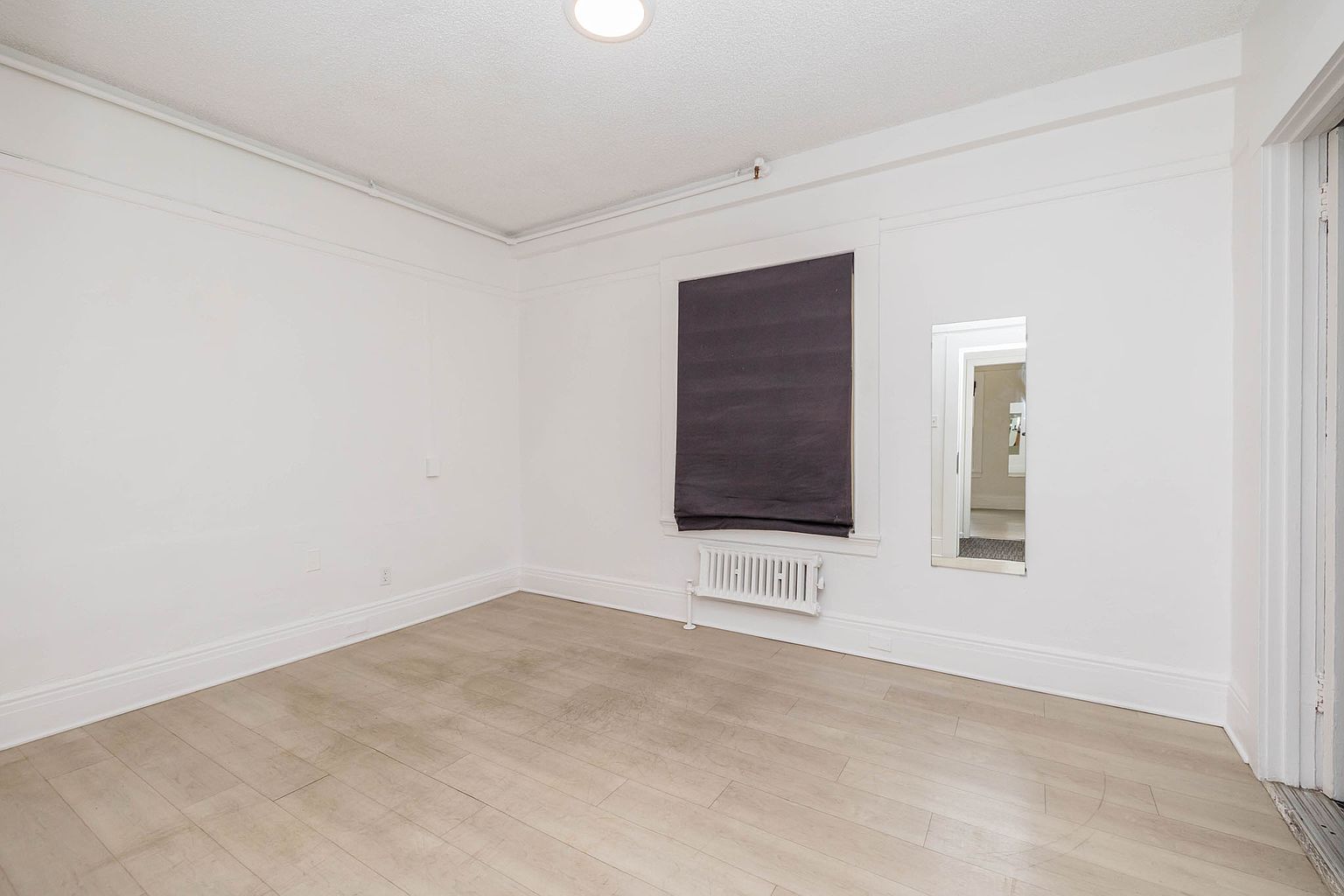 581 Ofarrell St photo 2