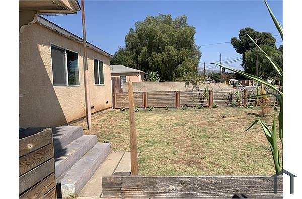 1262 Marline Ave photo 4