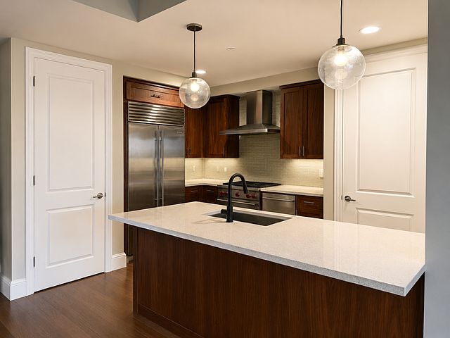 86 3rd St photo 4