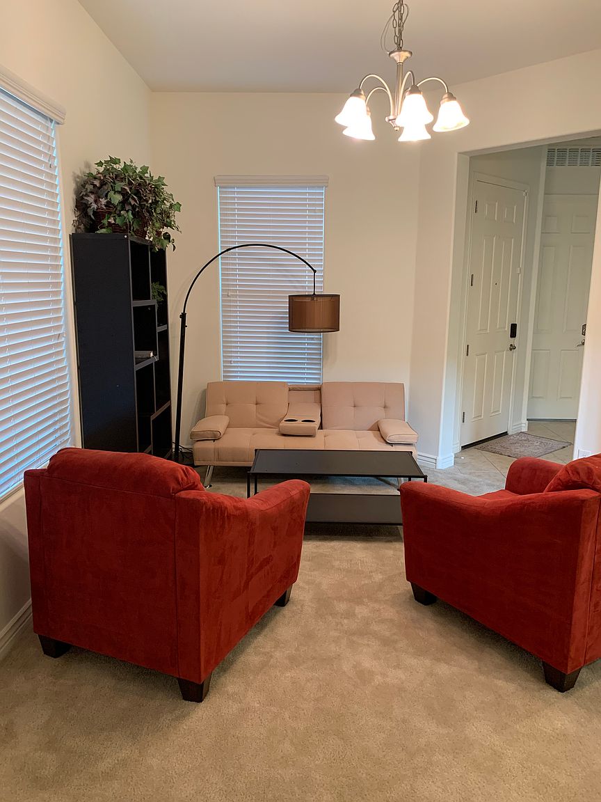 3651 E Donato Dr photo 5