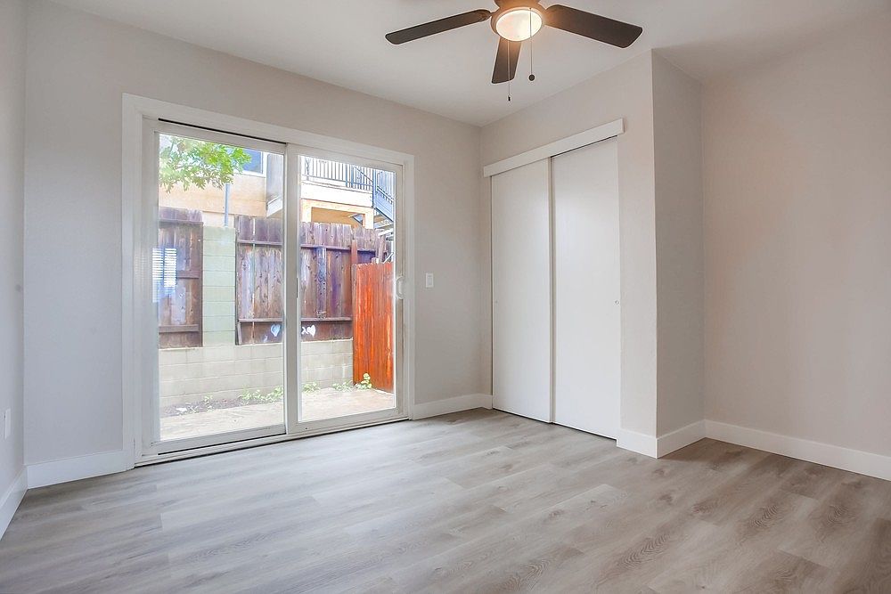 240 E California Ave photo 5