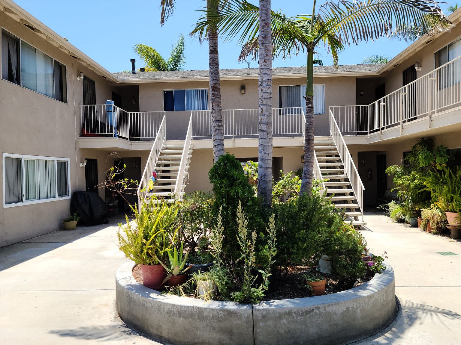 2 Bed 1 Bath photo 5