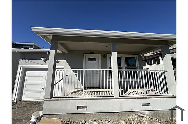 1439 48th Ave photo 2