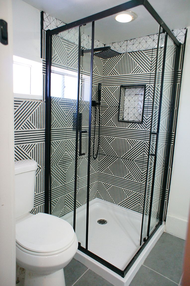 1050 E Fairmount Ave unit # 10 photo 2