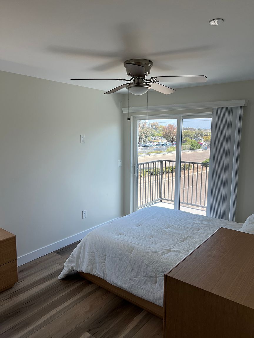 5080 Mount Harris Dr photo 3