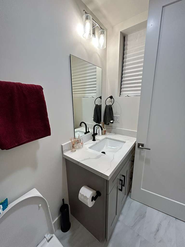 1BR/2BA Single Family House on Wilkie Way · Palo Alto photo 4