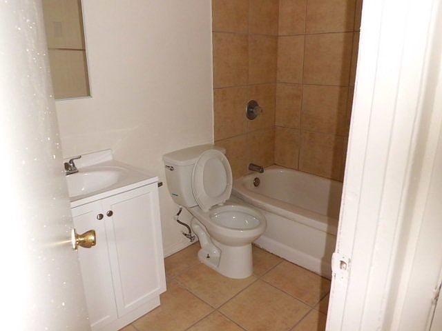 2616 E Monte Cristo Ave unit 2624-2 photo 4