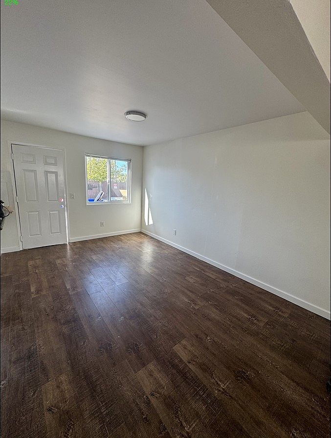 4844 70th St photo 3