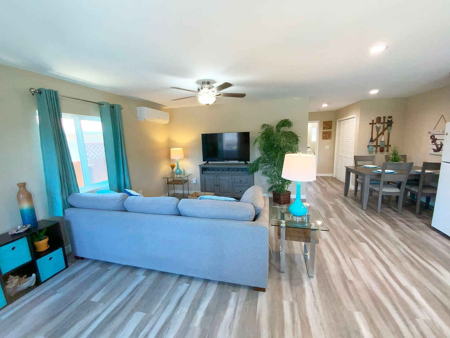 246 Calla Ave photo 3