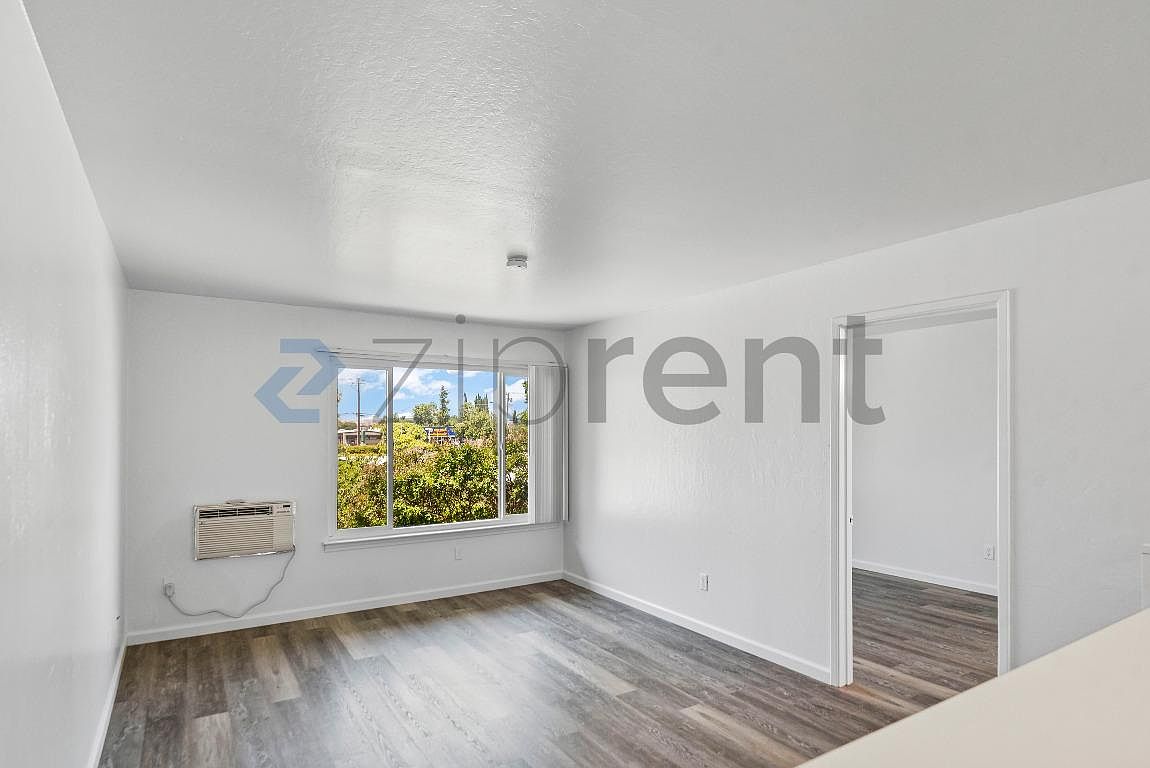 100 Village Dr Brentwood, CA 94513 photo 3