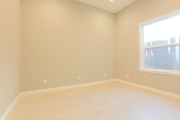 3215 Telegraph Ave photo 4