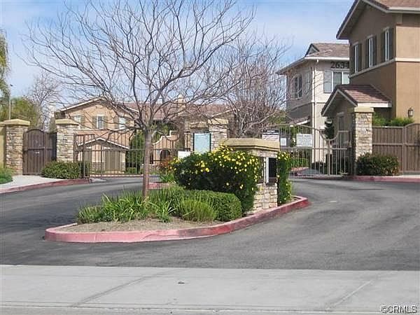 26364 Arboretum Way photo 2