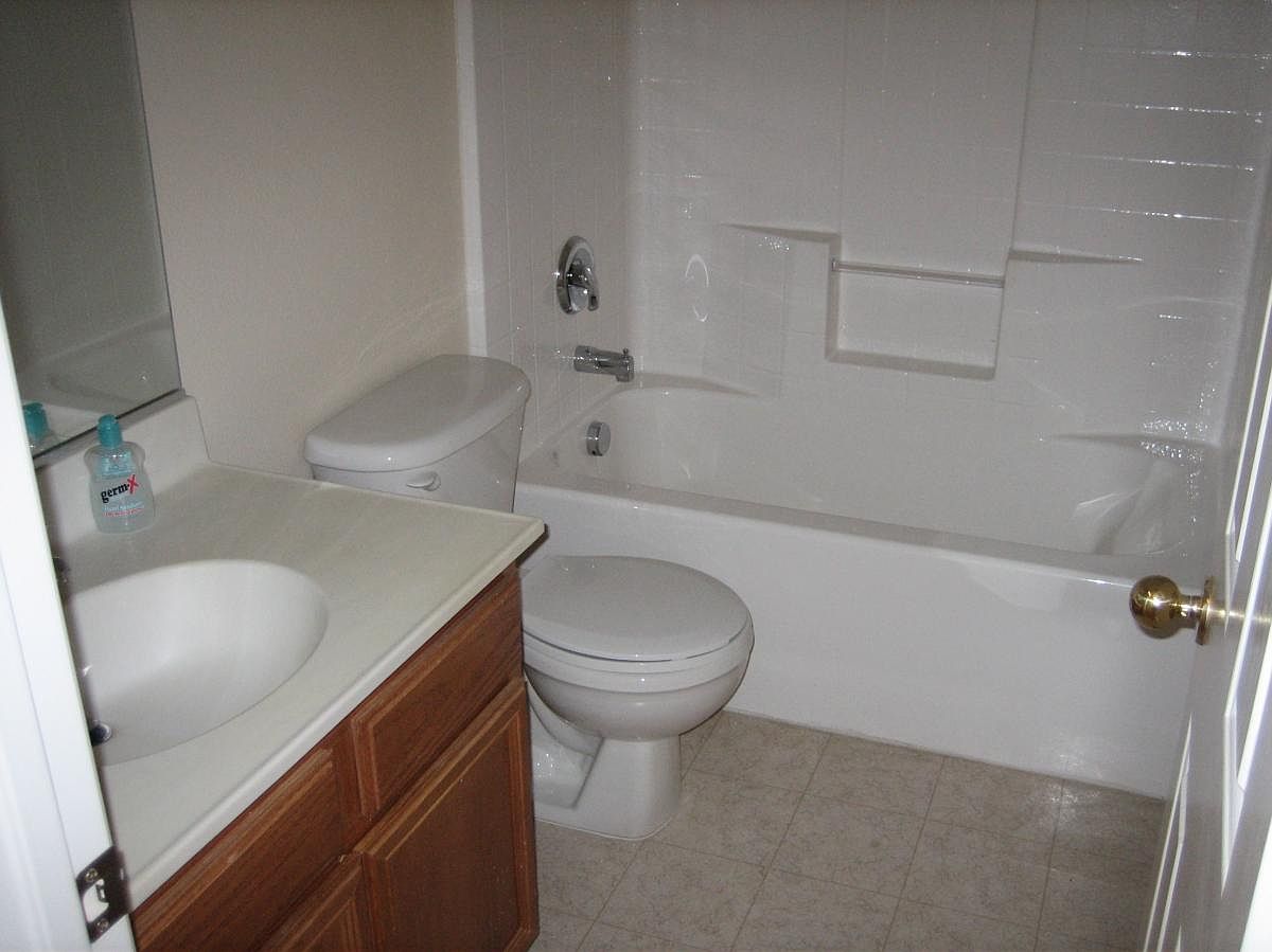 26364 Arboretum Way photo 3