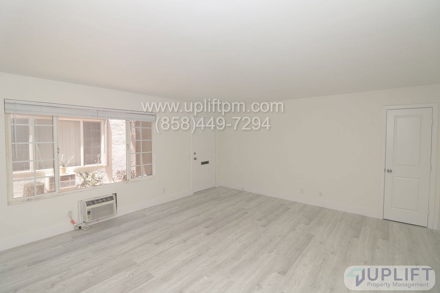 817 B St photo 5