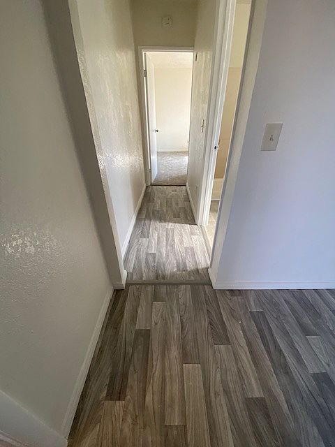 565 61st St photo 4