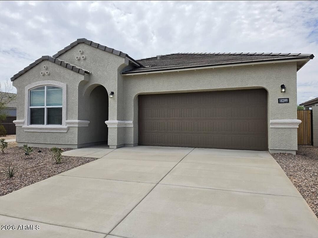 18399 W Buckskin Trl Surprise, AZ 85387 photo 2