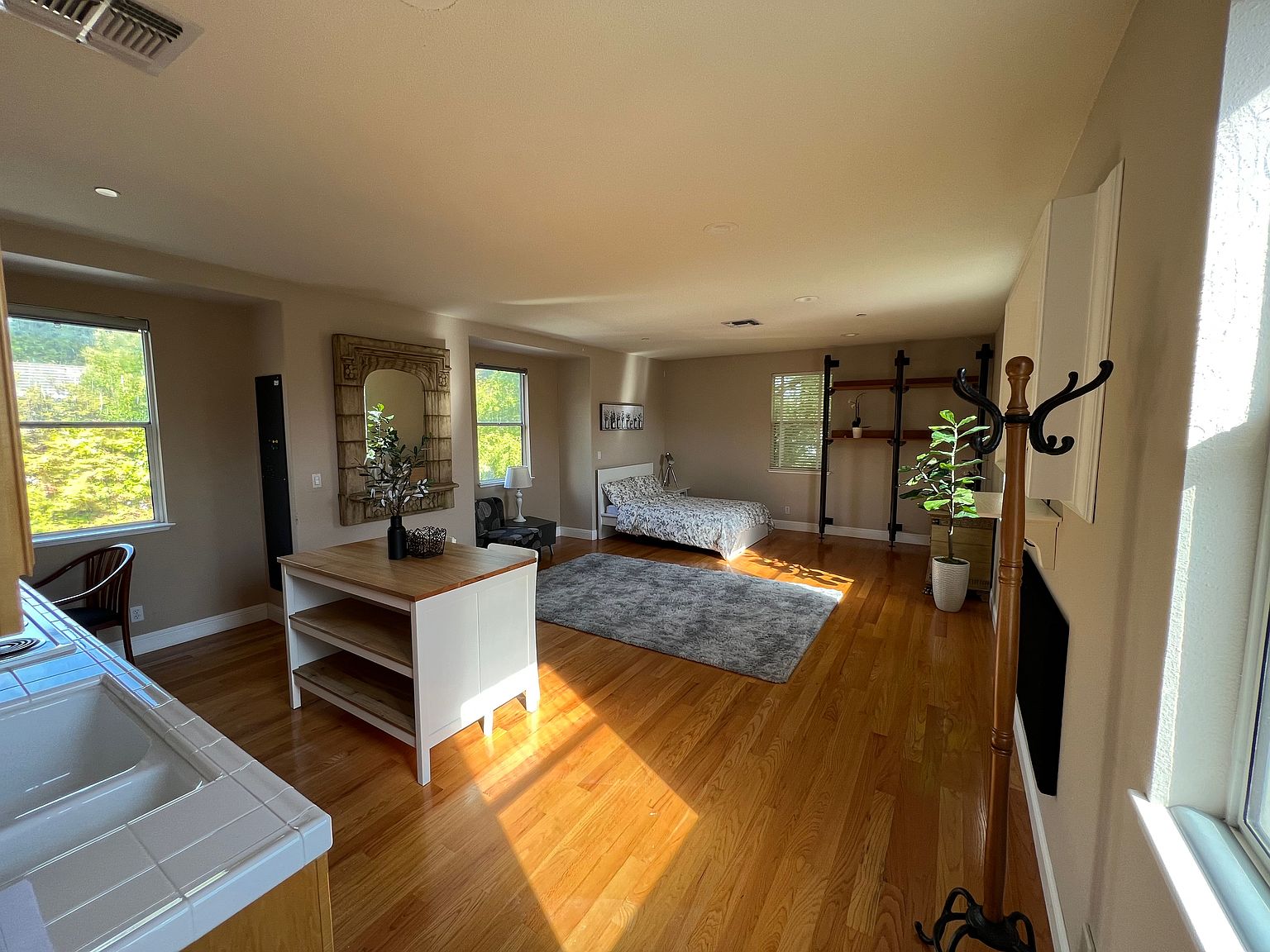 1885 Buttner Rd photo 2