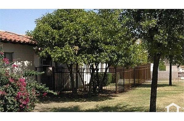 1546 W McDowell Rd photo 2