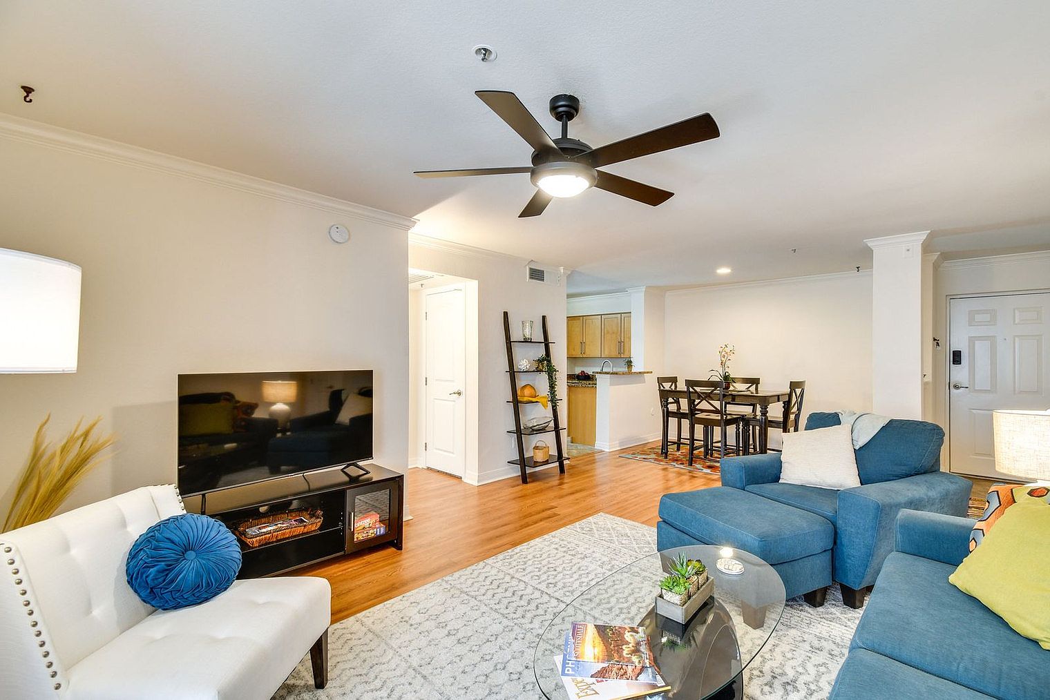 2025 E Campbell Ave Floor 1-ID1545885P photo 4