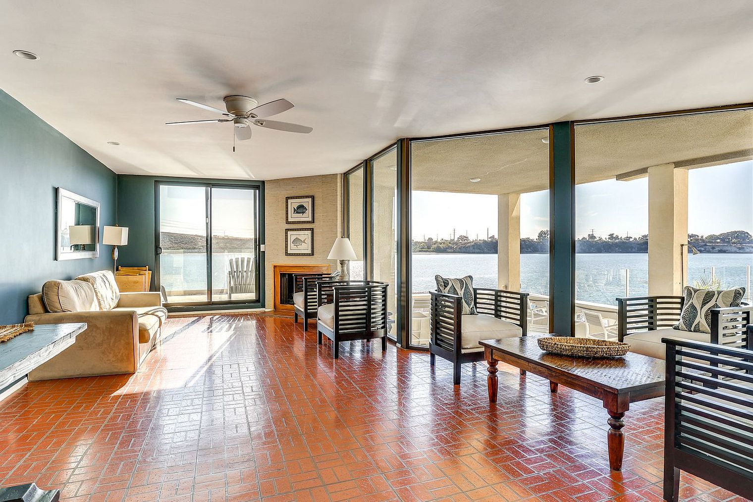 4513 Cove Dr Floor 1-ID1546044P photo 4