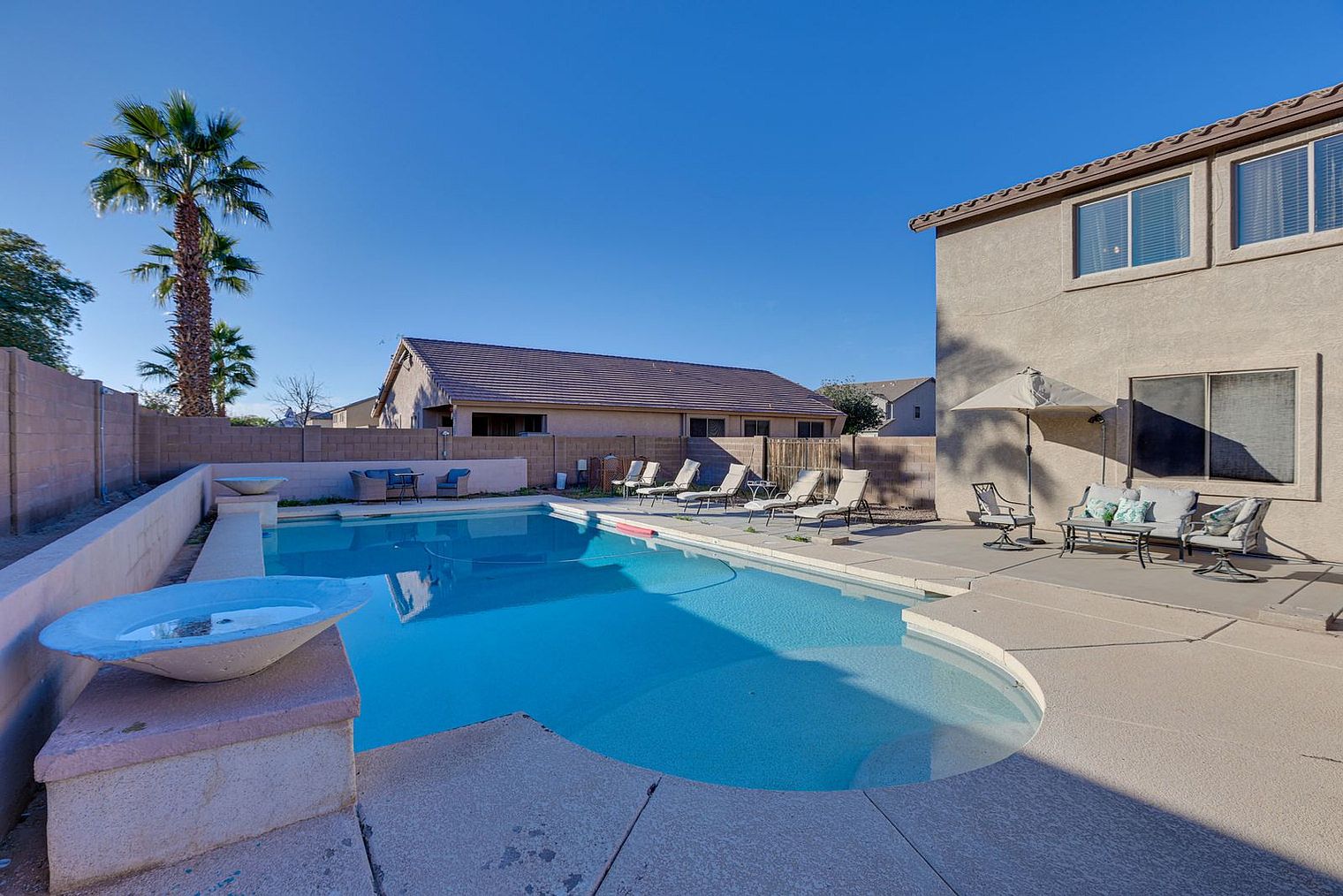 2907 W Carson Rd Phoenix, AZ 85041 photo 5