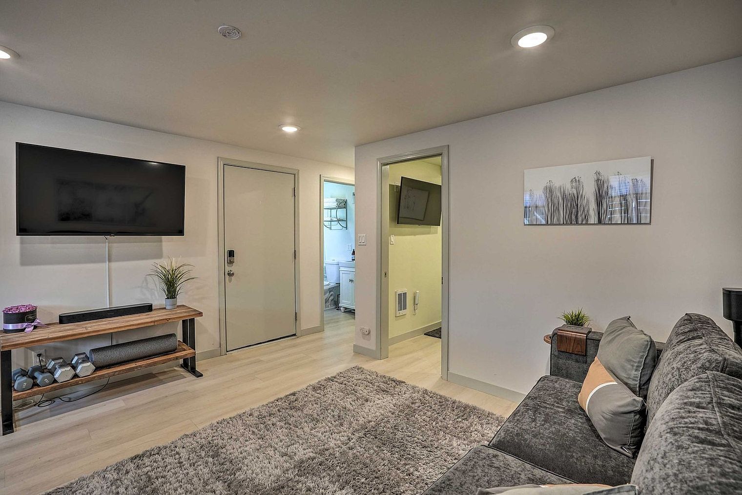 2715 MacArthur Blvd Oakland, CA 94602 photo 3