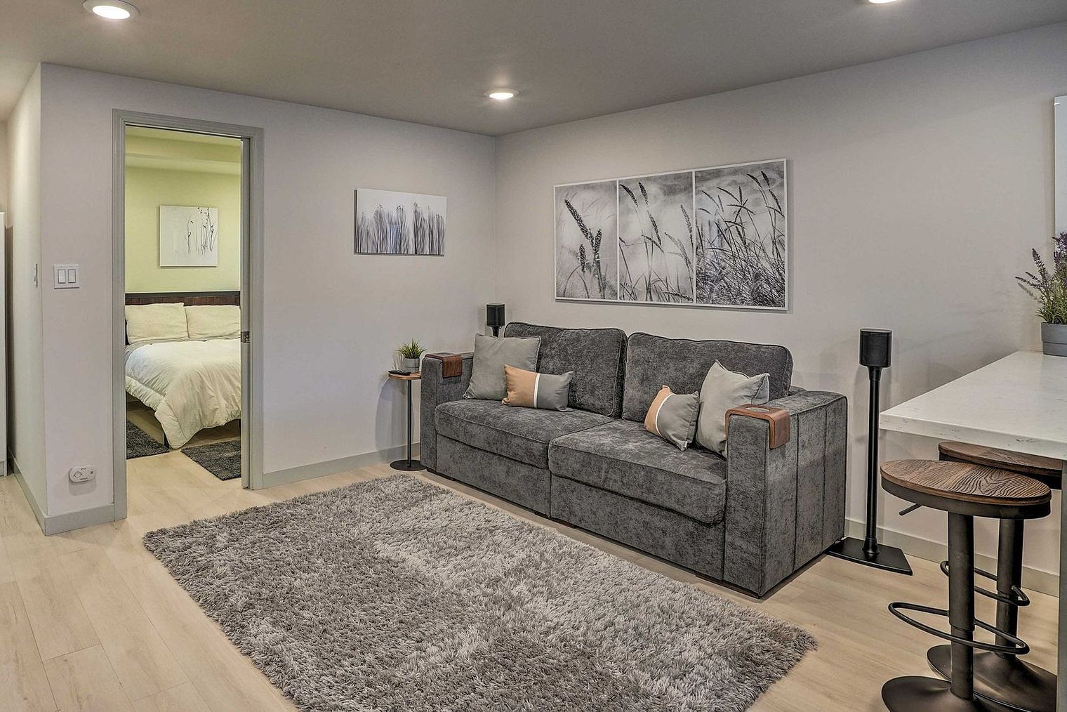 2715 MacArthur Blvd Oakland, CA 94602 photo 2