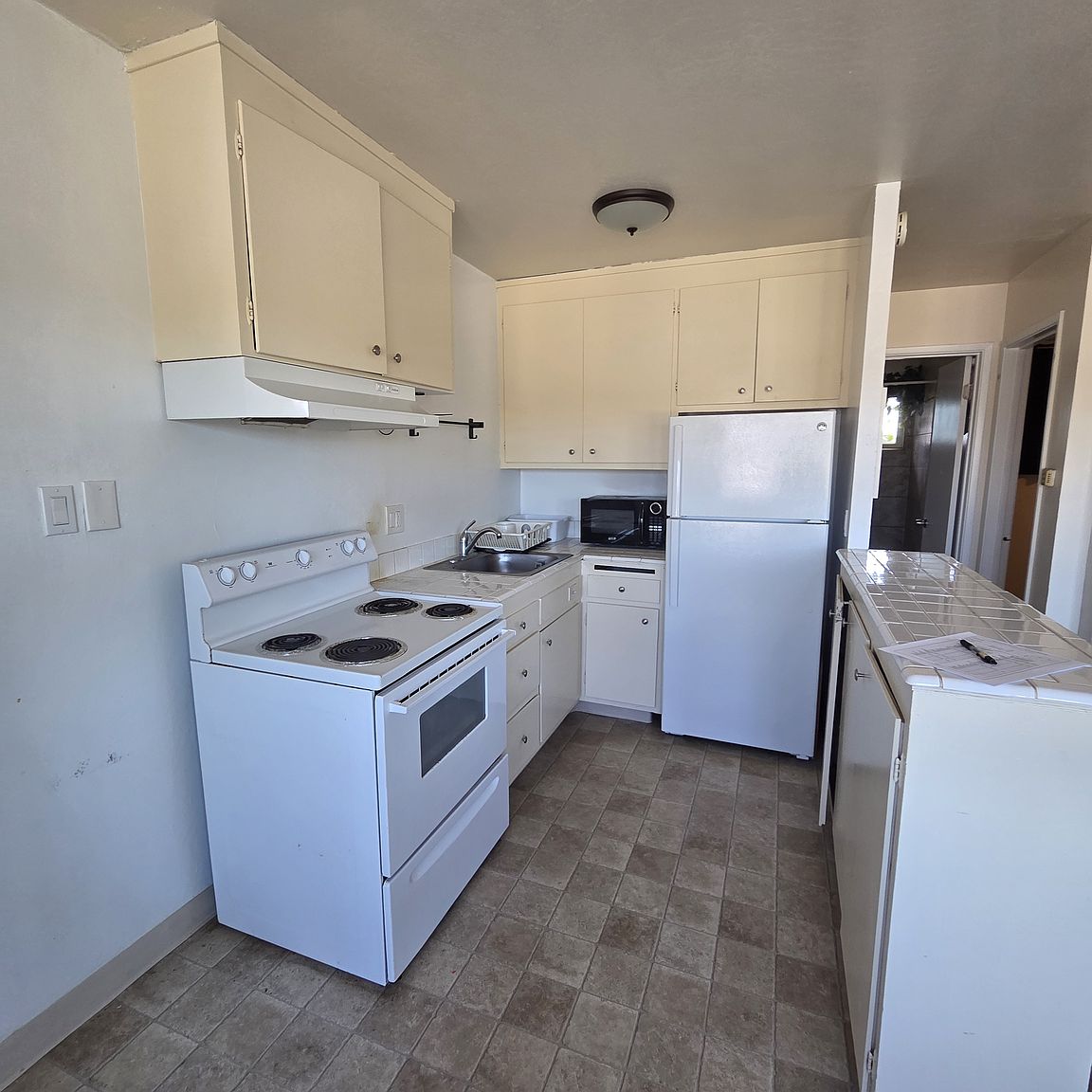 529 21st St Richmond, CA 94801 photo 2