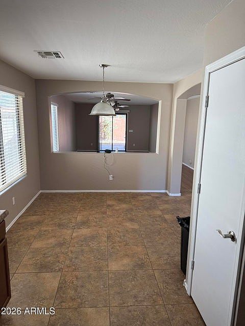 816 W Mid Way photo 4