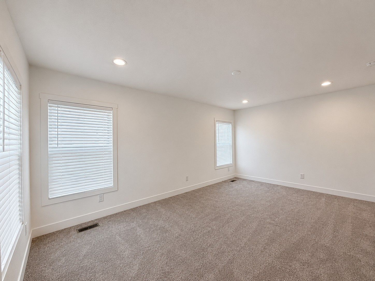 2060 N Center St Lot 430 photo 3