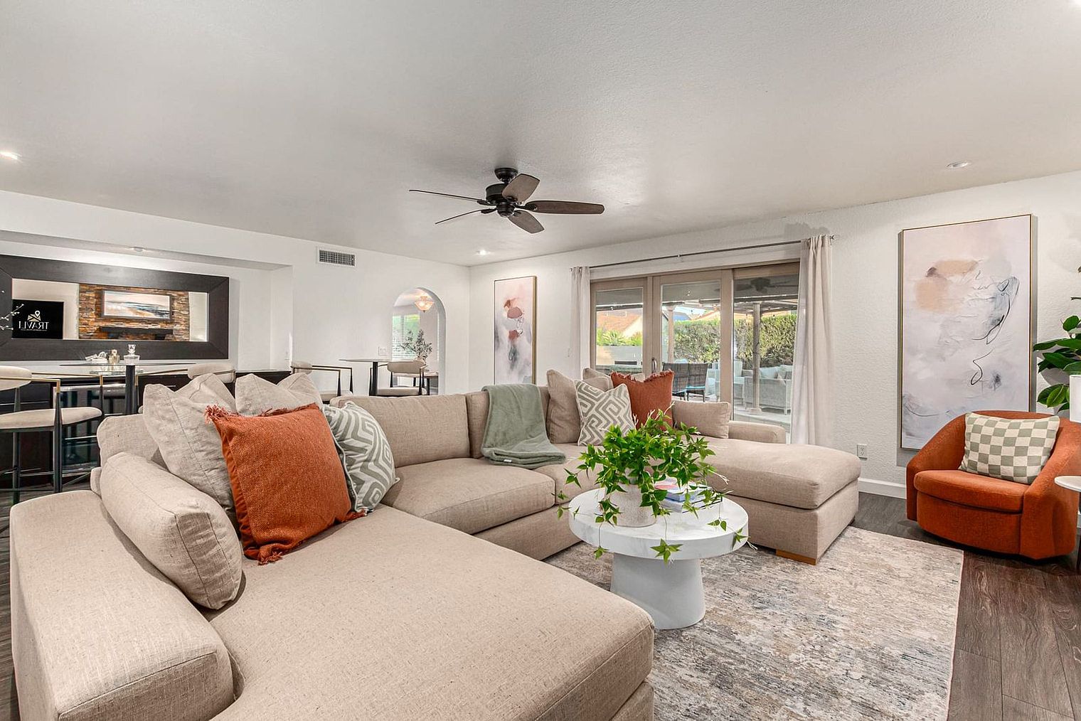 5867 E Kathleen Rd Scottsdale, AZ 85254 photo 2