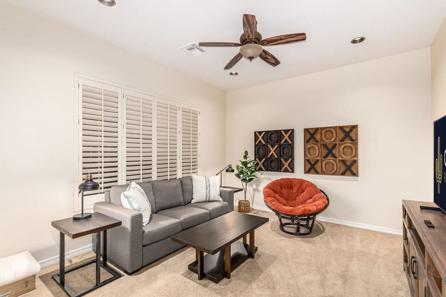 4530 E Monte Cristo Ave Phoenix, AZ 85032 photo 5
