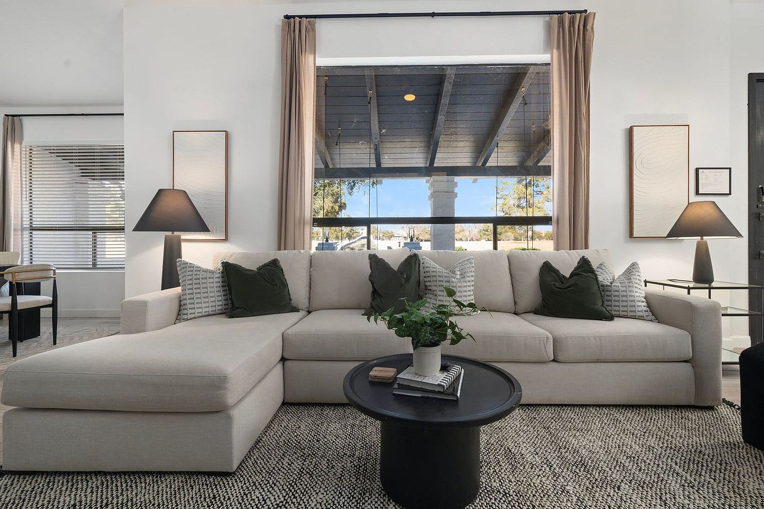6601 E Hearn Rd Scottsdale, AZ 85254 photo 2
