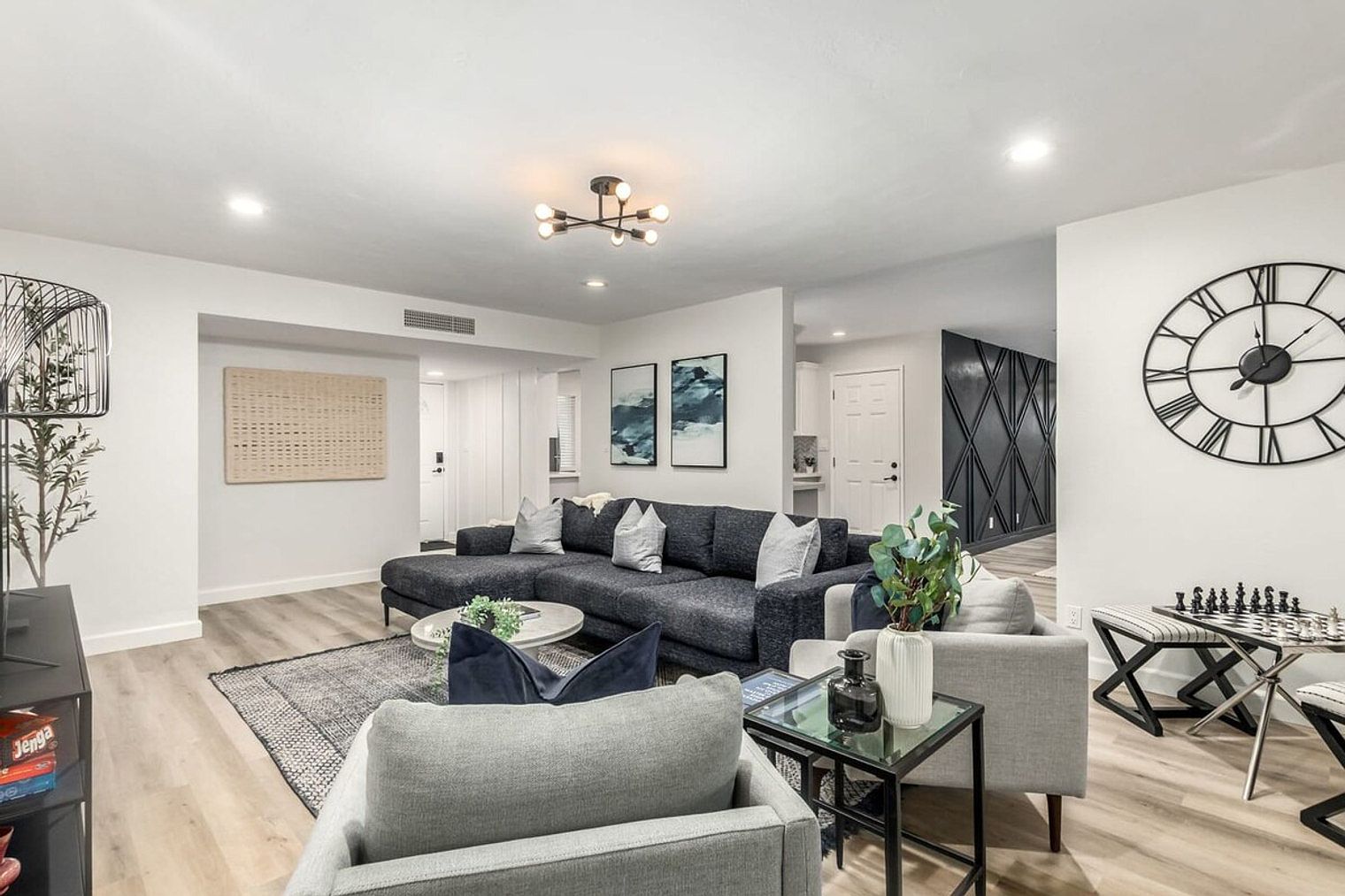 6940 E Palm Ln Scottsdale, AZ 85257 photo 4