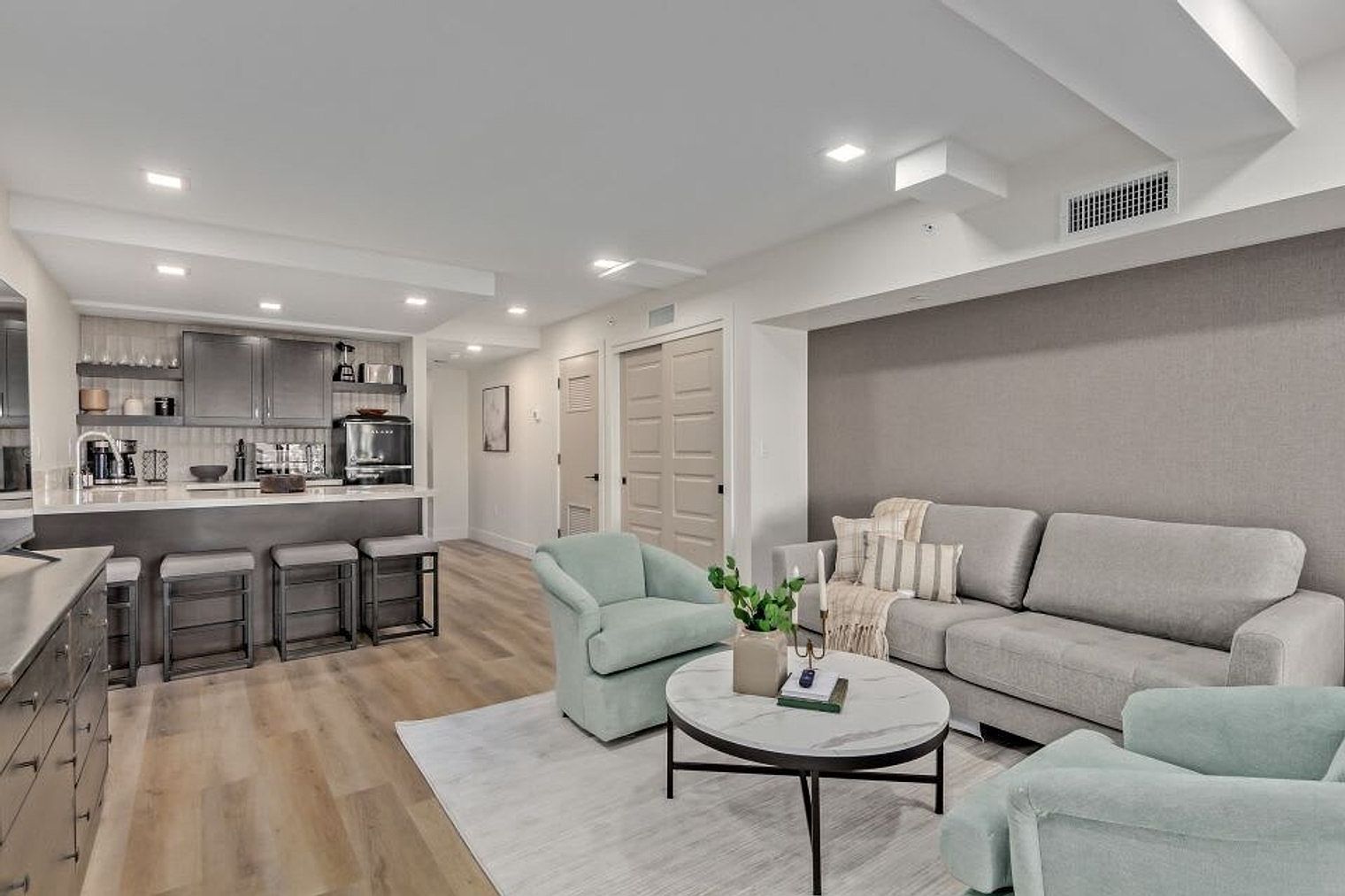 4238 N Craftsman Ct Floor 2-ID1558681P photo 4