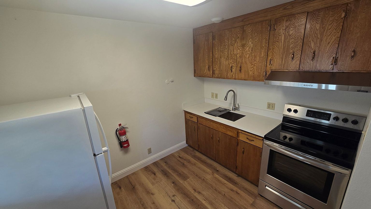 503 photo 3