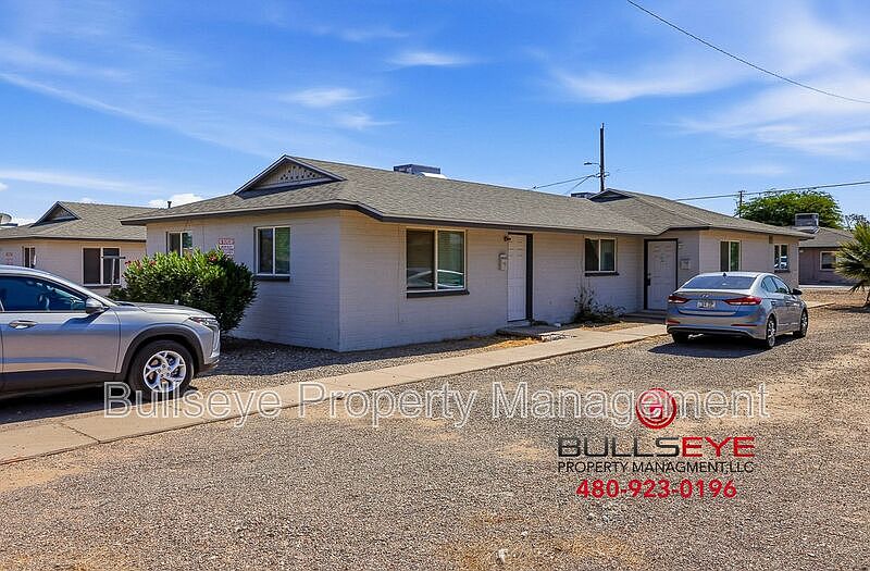 5645 S 6th St Phoenix, AZ 85040 photo 2