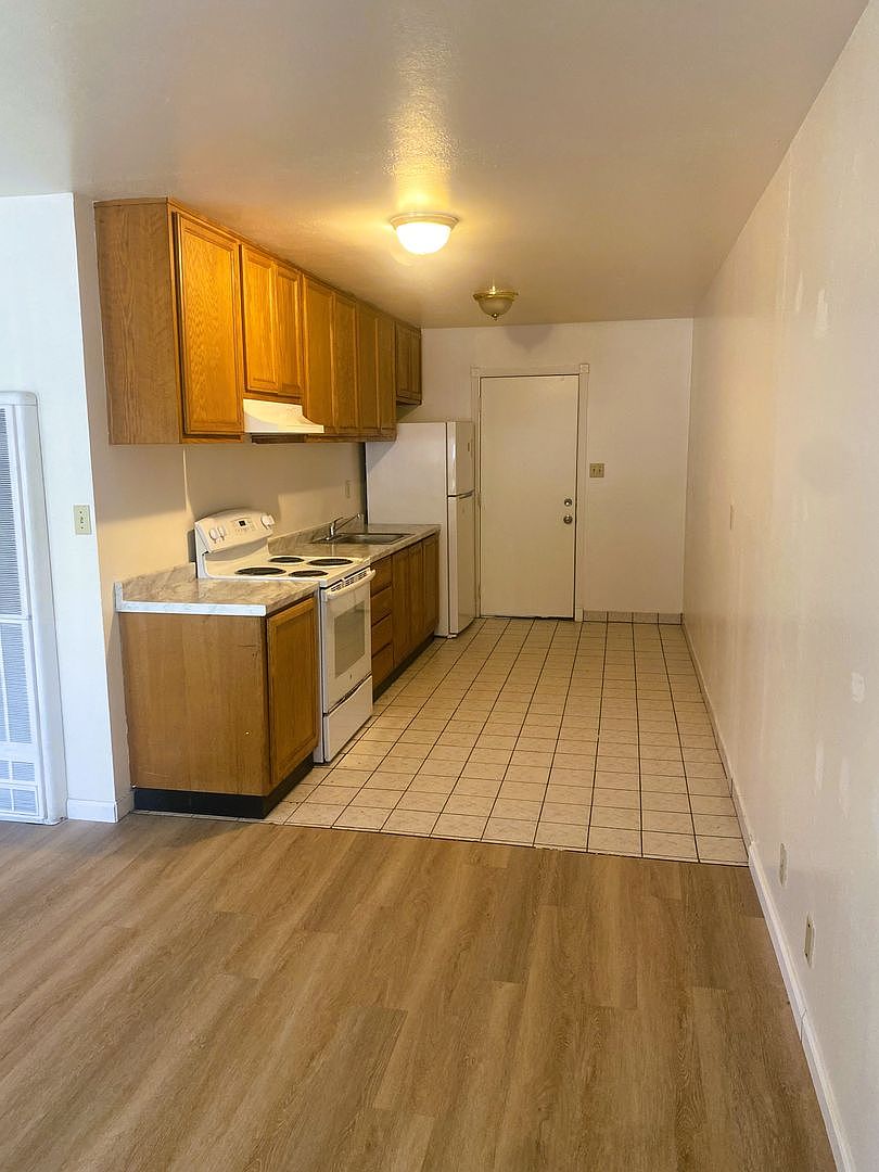 442 San Marco St unit 4 photo 2