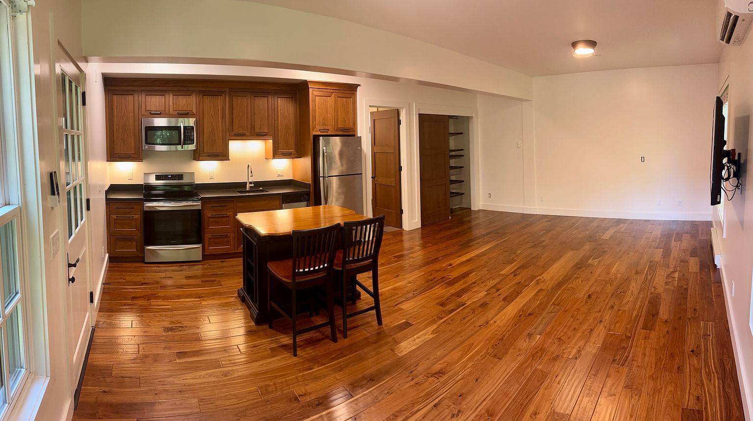 Apartments on Park Ave · Los Gatos photo 3