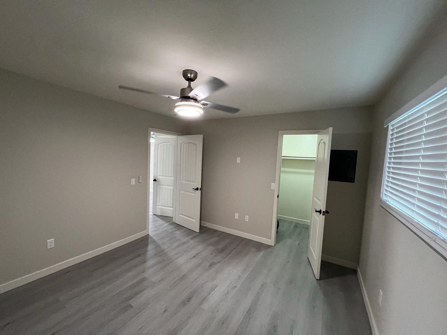 4367 Wilson Ave photo 4
