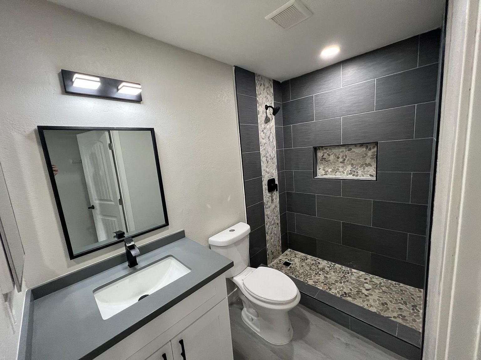 4367 Wilson Ave photo 5