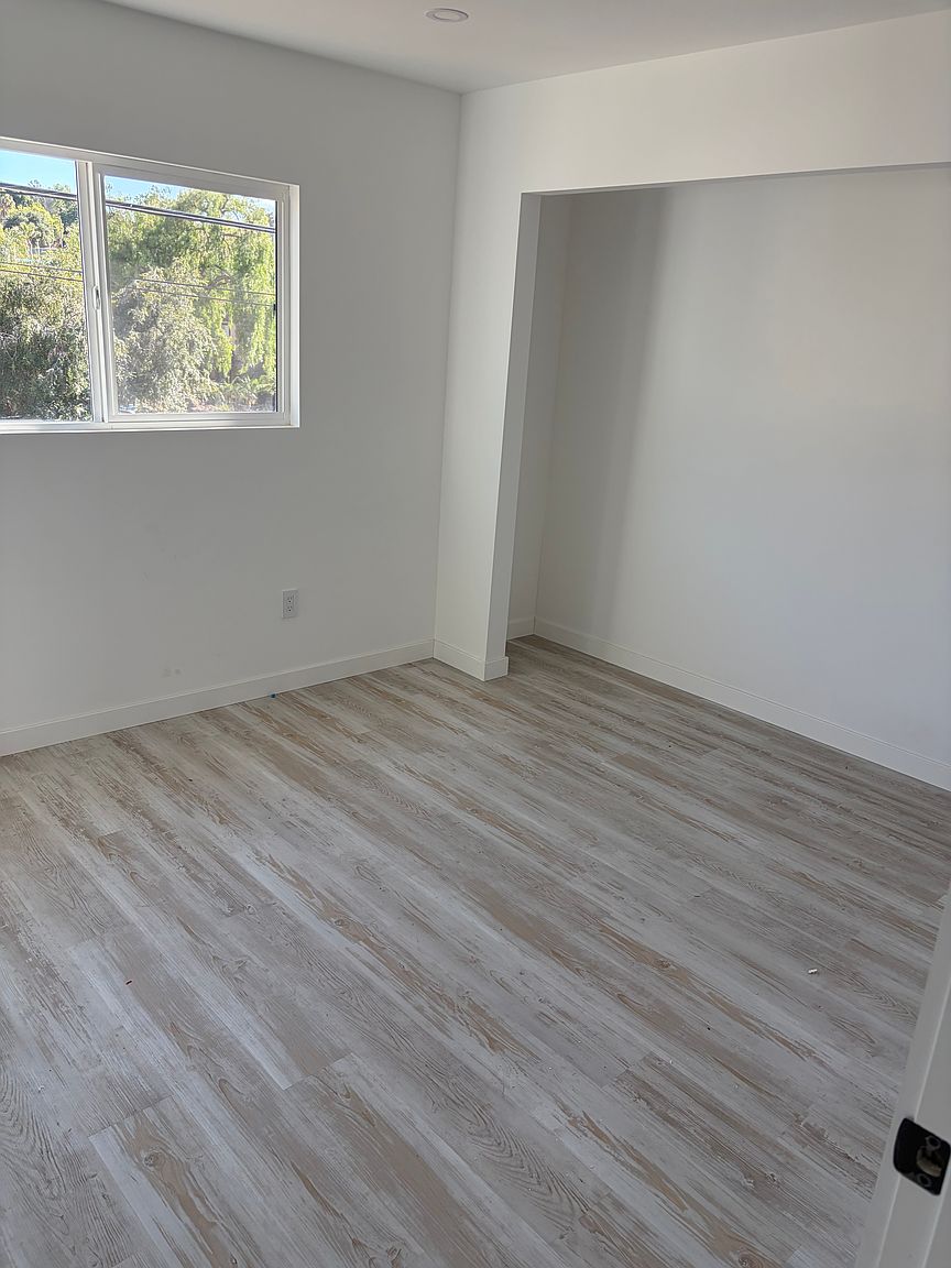251 Pala Vista Dr photo 5