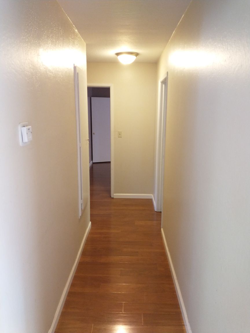 3BR/1BA Apartment on Macarthur Blvd · Oakland photo 5