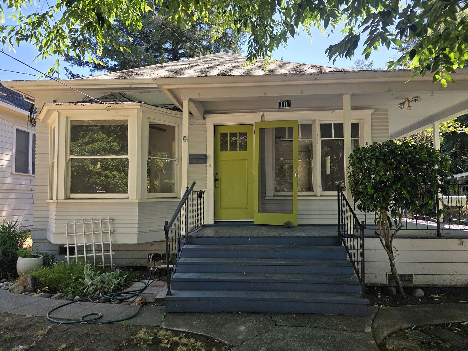 111 Junior Street - MH photo 4