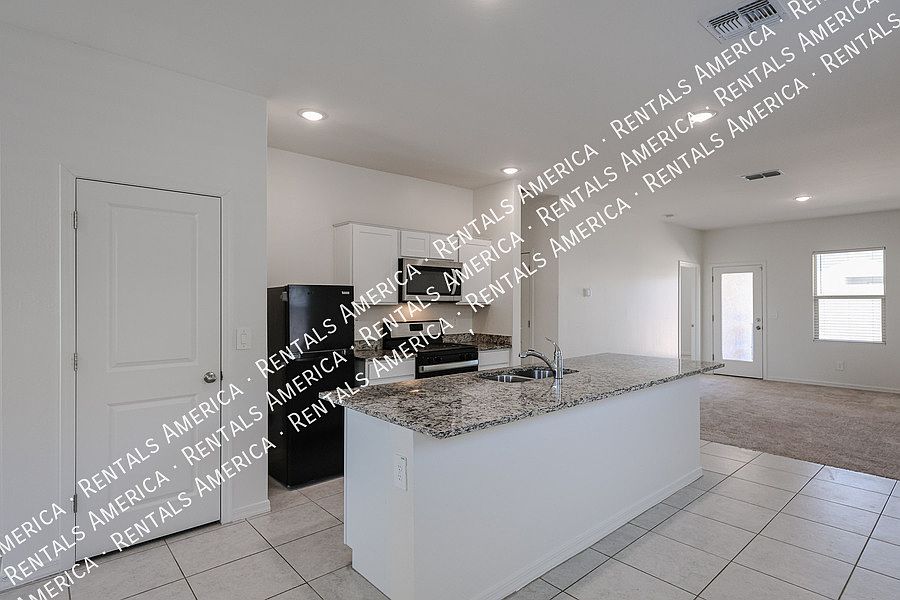 5720 W Sunrise Dr Phoenix, AZ 85339 photo 3
