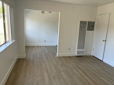 1643 62nd St unit 3 photo 3