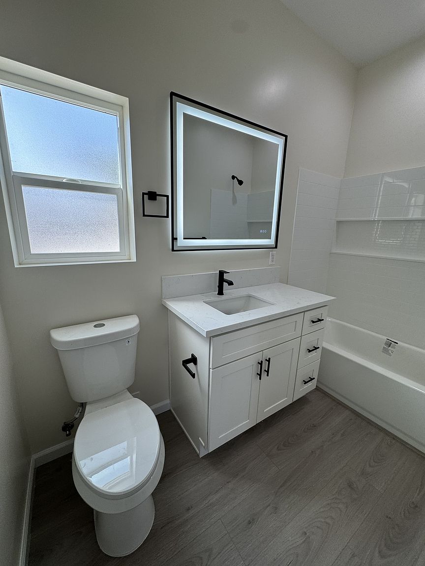 1132 Alpine Ave photo 4